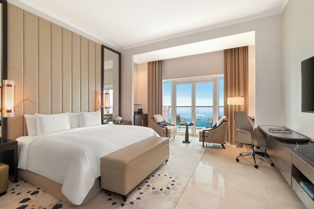 Rixos Marina Abu Dhabi — Hotel rooms in Abu Dhabi