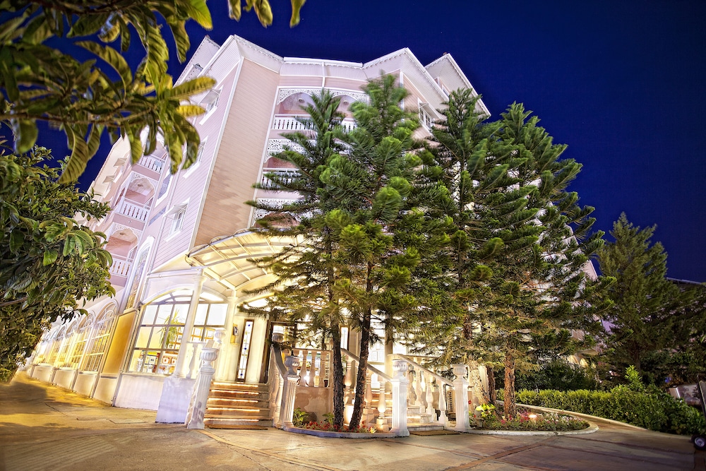 Pashas Princess by Werde Hotels Adult Only (+16) - All inclusive — Hotel building in Kemer