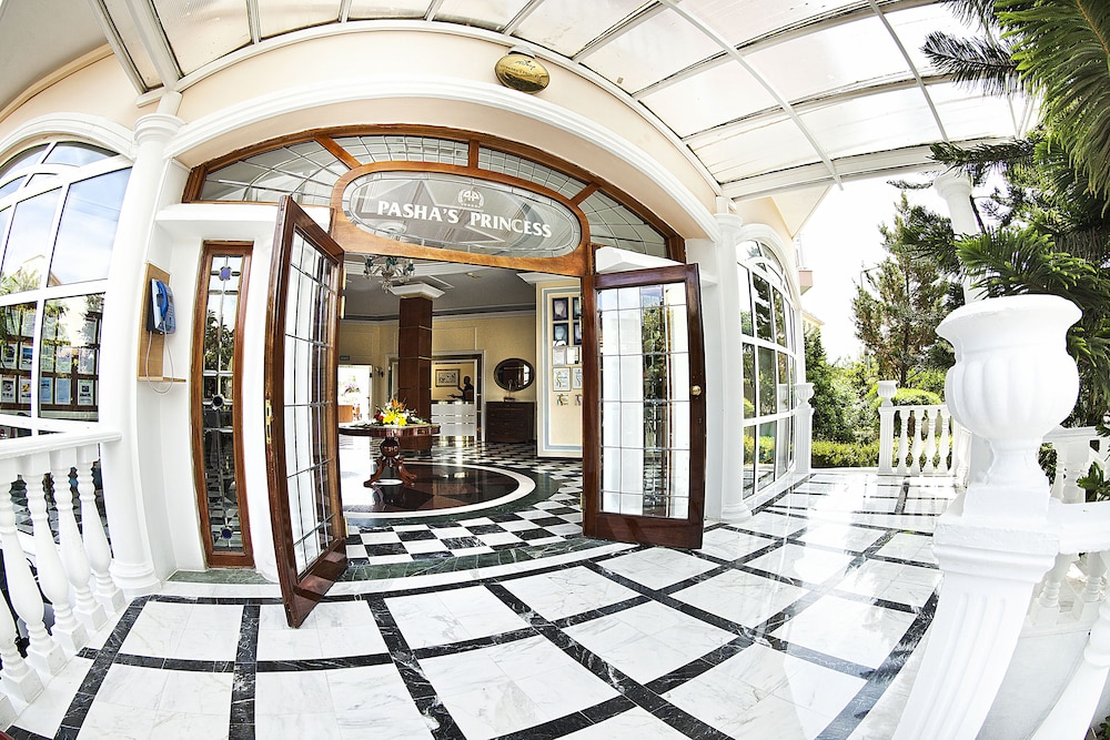 Pashas Princess by Werde Hotels Adult Only (+16) - All inclusive — Hotel building in Kemer