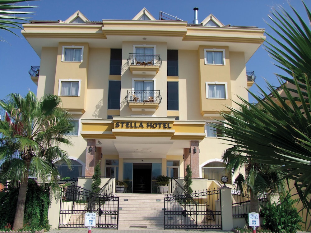 Stella Hotel — Hotel building in Kemer