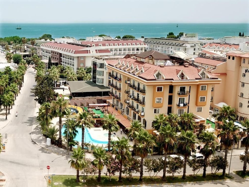 Stella Hotel — Main photo in Kemer