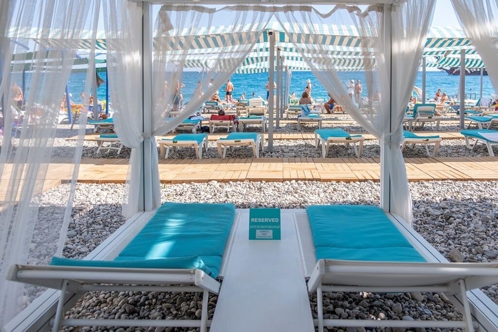 L'ancora Beach Hotel — Beach in Kemer