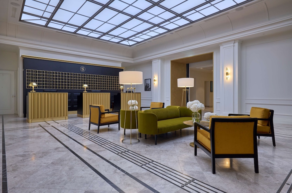 Hotel Saski Krakow, Curio Collection by Hilton — Hotel building in Krakow, Lesser Poland