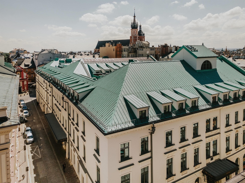Hotel Saski Krakow, Curio Collection by Hilton — Hotel building in Krakow, Lesser Poland