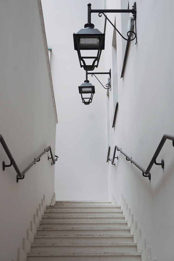 Hotel Saski Krakow, Curio Collection by Hilton — Hotel building in Krakow, Lesser Poland