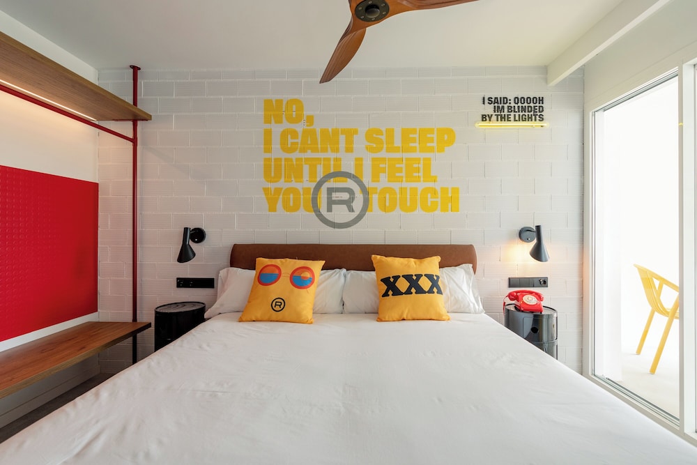 Ryans Lolas Ibiza - Adults Only — Hotel rooms in San Antonio, Balearic Islands