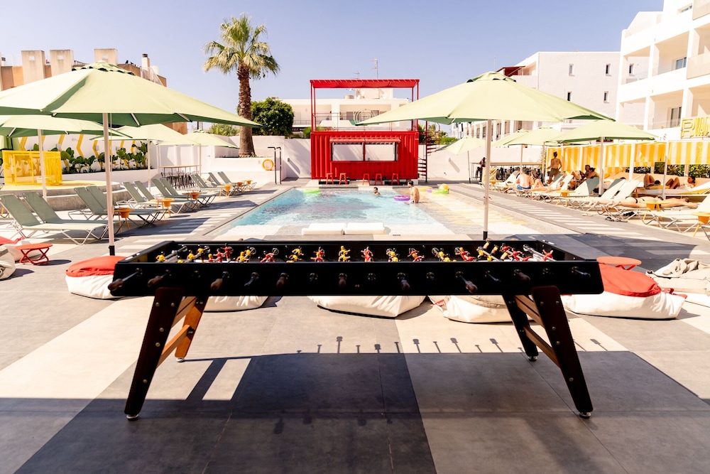 Ryans Lolas Ibiza - Adults Only — Sports & recreation in San Antonio, Balearic Islands