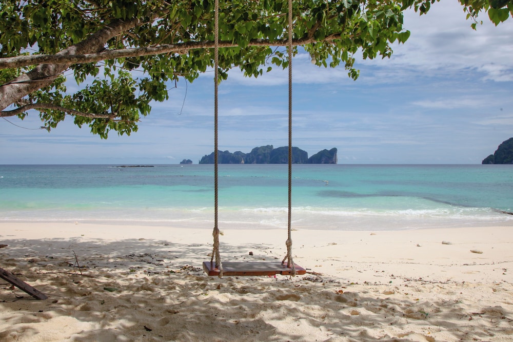 Holiday Inn Resort Krabi Ao Nang Beach by IHG — Beach in Ao Nang, Krabi