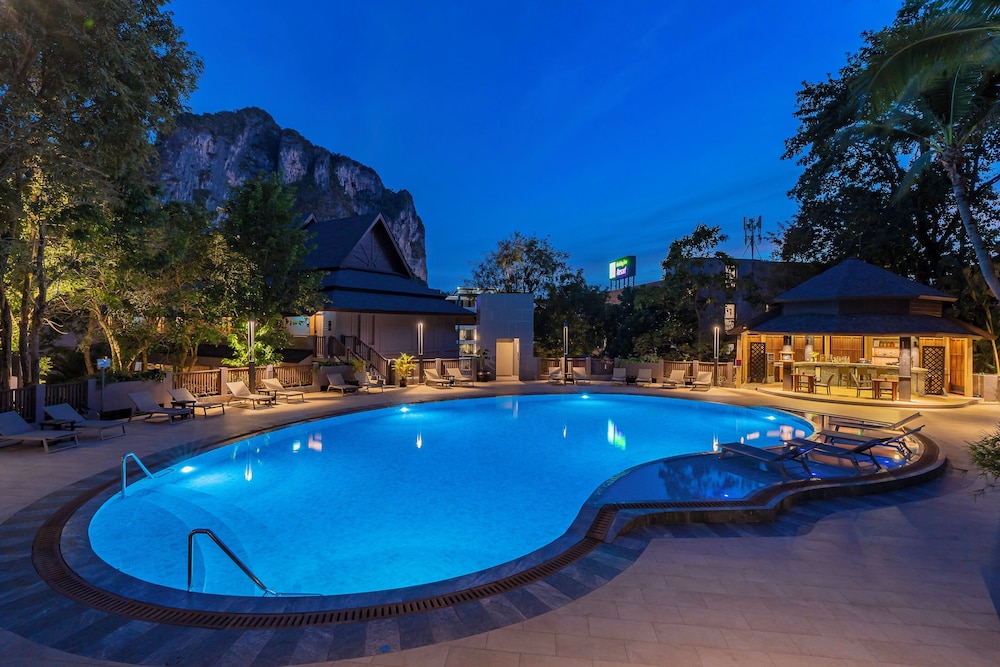 Holiday Inn Resort Krabi Ao Nang Beach by IHG — Swimming pool in Ao Nang, Krabi