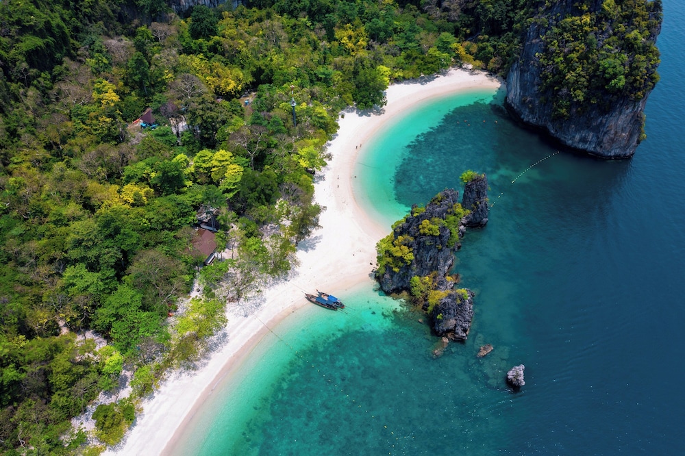 Holiday Inn Resort Krabi Ao Nang Beach by IHG — Beach in Ao Nang, Krabi