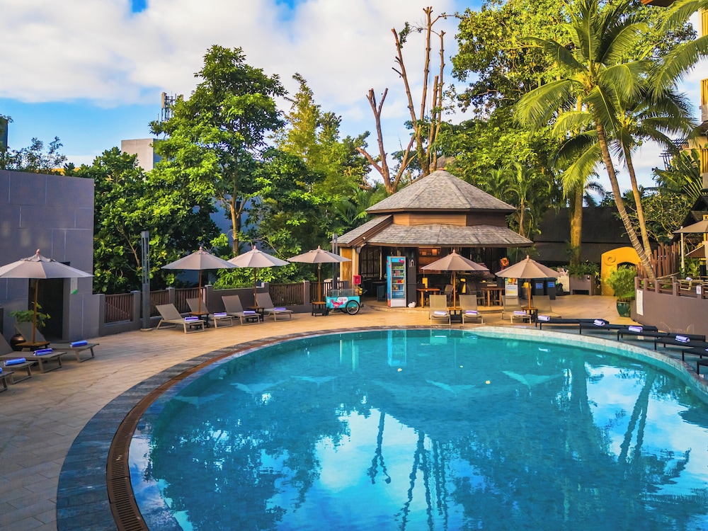 Holiday Inn Resort Krabi Ao Nang Beach by IHG — Swimming pool in Ao Nang, Krabi