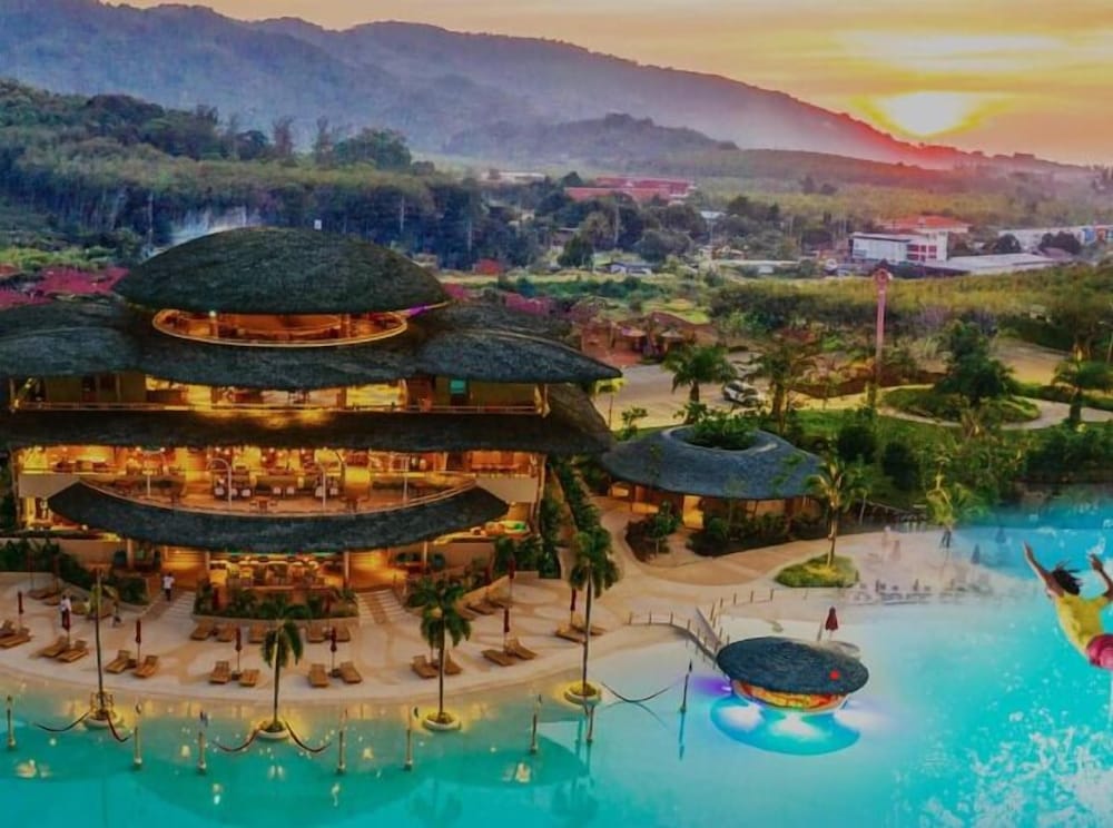 Amora Beach Resort Phuket — Main photo in Bang Tao Beach, Phuket Province