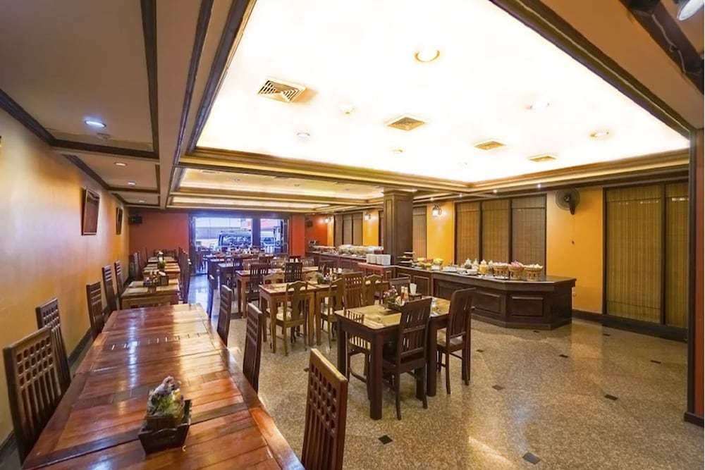 Ao Nang Orchid Resort — Restaurant & bars in Ao Nang, Krabi