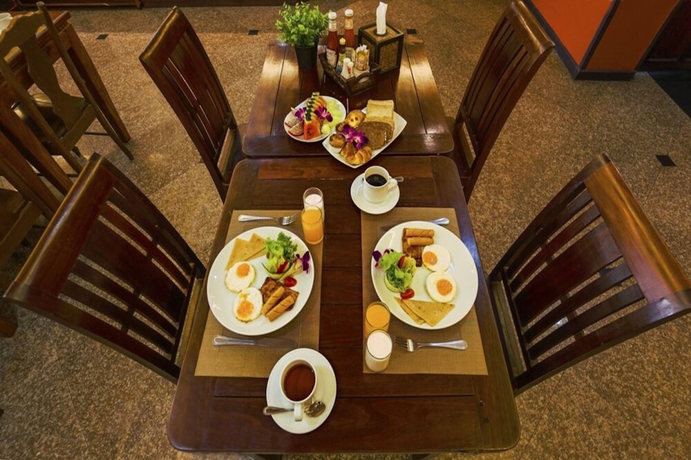 Ao Nang Orchid Resort — Restaurant & bars in Ao Nang, Krabi