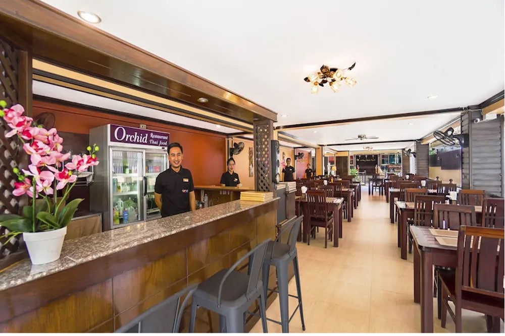Ao Nang Orchid Resort — Restaurant & bars in Ao Nang, Krabi