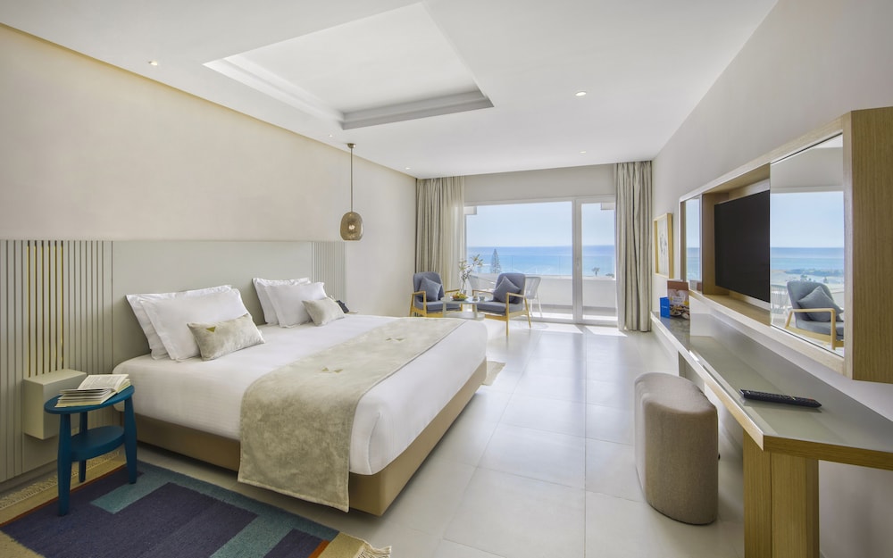 Royal Azur Thalassa — Hotel rooms in Hammamet, Nabeul