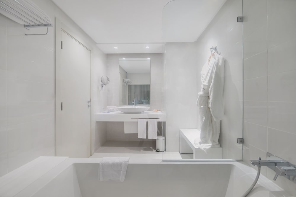 Royal Azur Thalassa — Hotel rooms in Hammamet, Nabeul