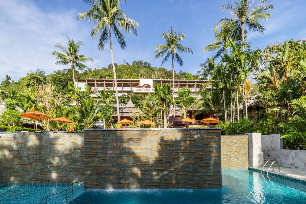 Ao Nang Phu Pi Maan Resort and Spa — Swimming pool in Ao Nang, Krabi