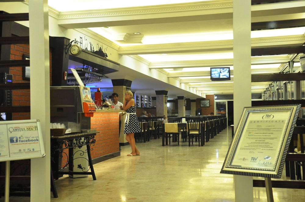 Hotel Camyuva Beach — Restaurant & bars in Kemer
