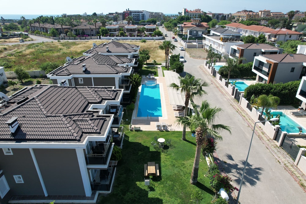Hotel Camyuva Beach — Swimming pool in Kemer