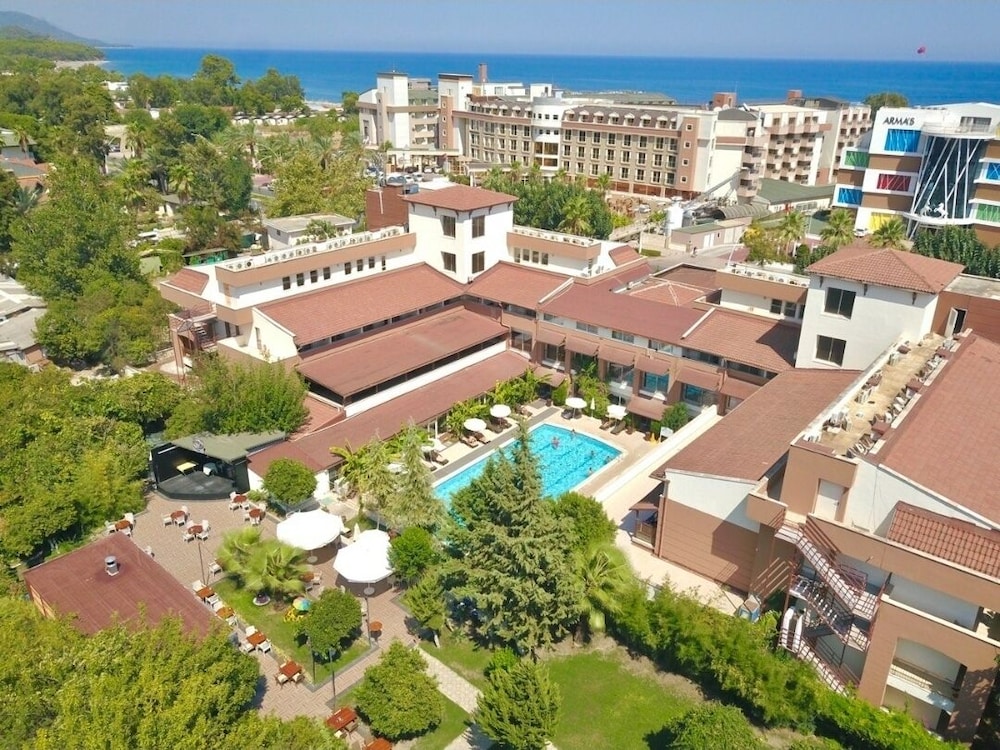 Rose Resort Hotel
