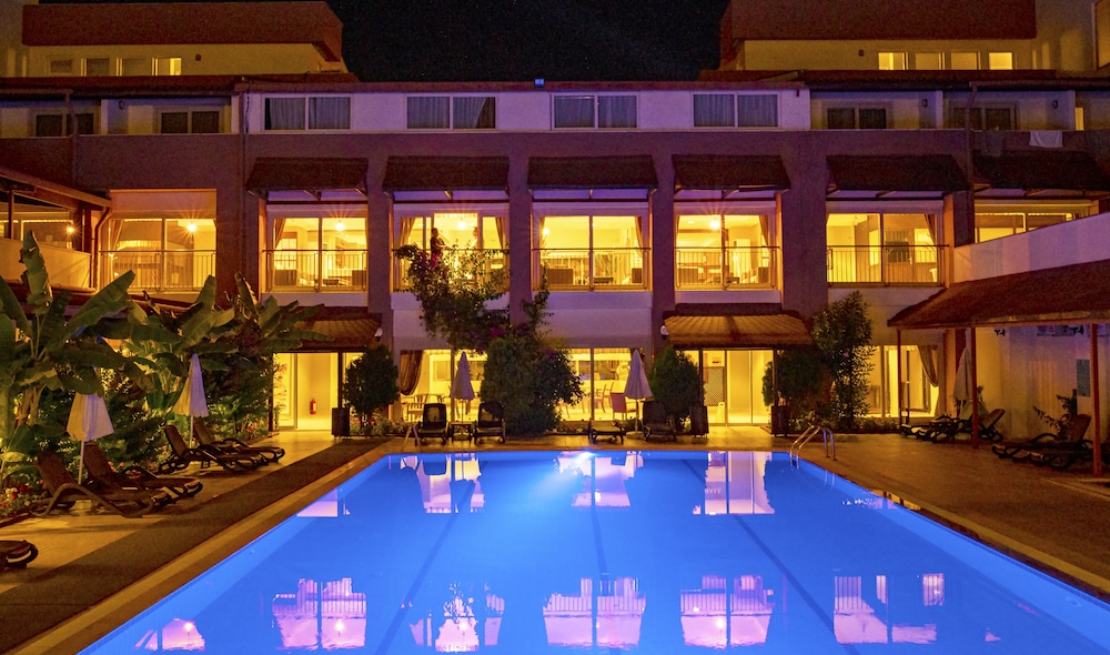 Rose Resort Hotel - zdjęcie 4