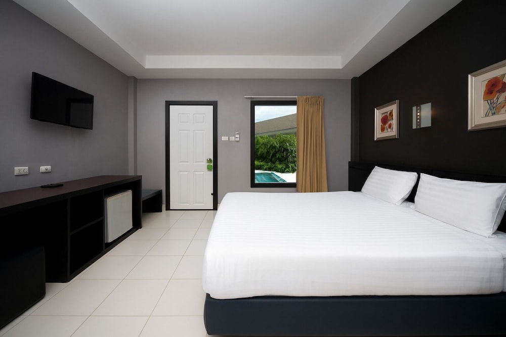Tuana Hotels The Natural Resort — Hotel rooms in Patong Beach, Phuket Province