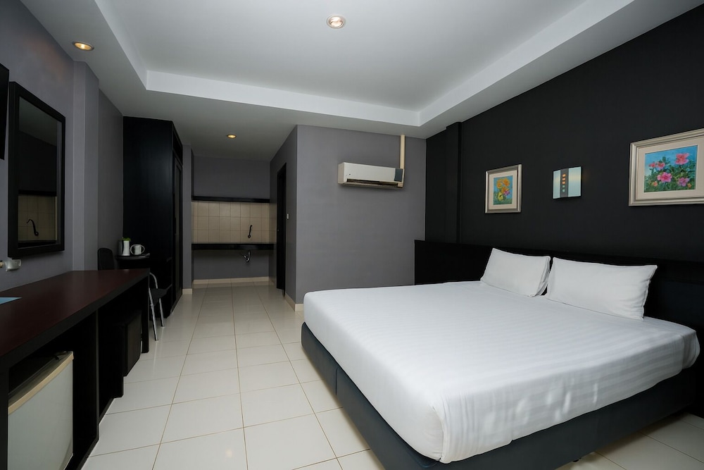 Tuana Hotels The Natural Resort — Hotel rooms in Patong Beach, Phuket Province