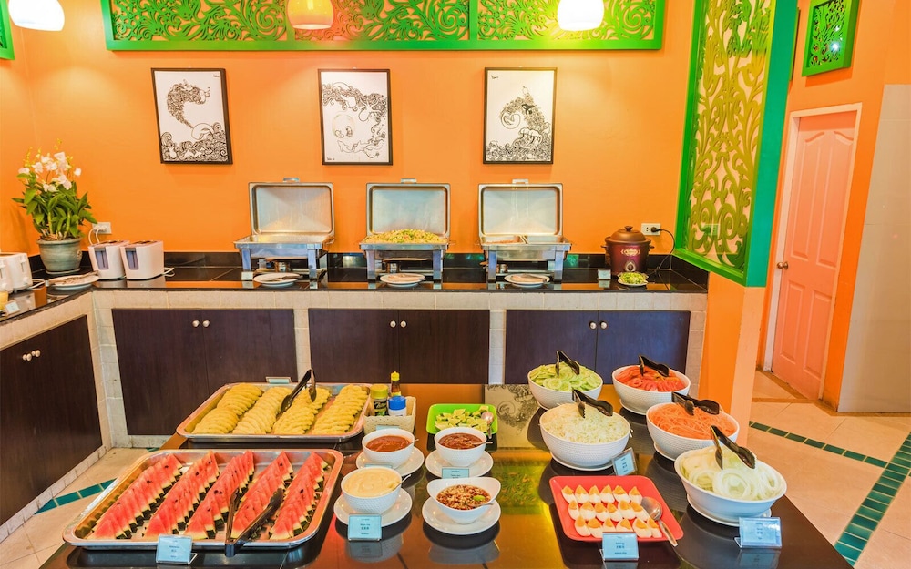 Tuana Hotels The Natural Resort — Restaurant & bars in Patong Beach, Phuket Province