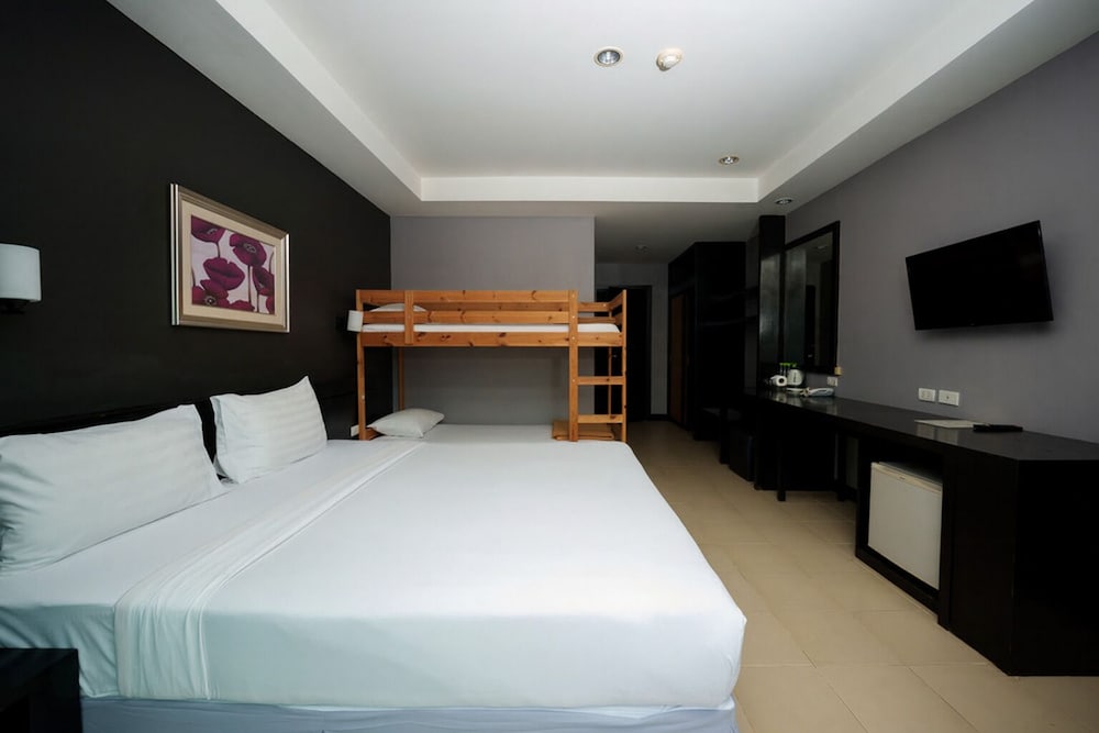 Tuana Hotels The Natural Resort — Hotel rooms in Patong Beach, Phuket Province