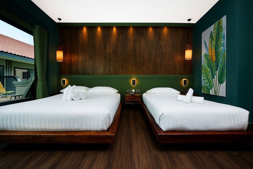 Tuana Hotels The Natural Resort — Hotel rooms in Patong Beach, Phuket Province