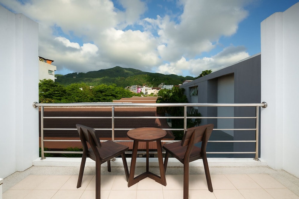 Tuana Hotels The Natural Resort — Hotel rooms in Patong Beach, Phuket Province