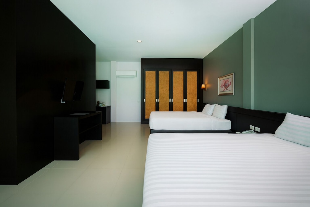 Tuana Hotels The Natural Resort — Hotel rooms in Patong Beach, Phuket Province