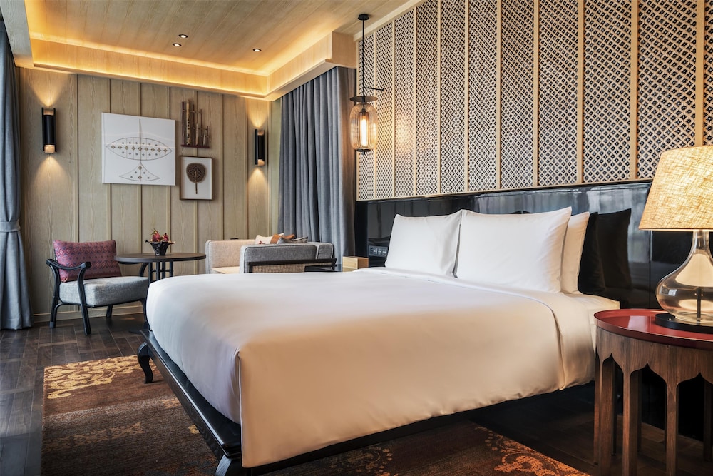 ANDAZ PATTAYA JOMTIEN BEACH, BY HYATT — Hotel rooms in Sattahip, Chonburi