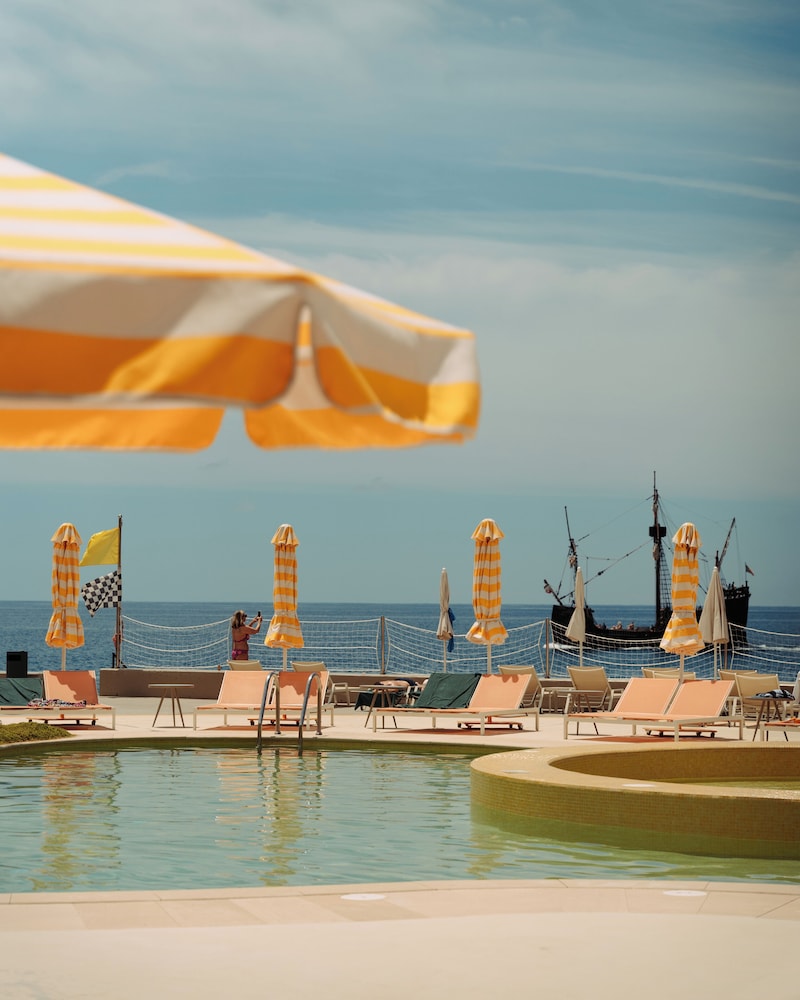 NEXT - Savoy Signature — Beach in Funchal, Madeira