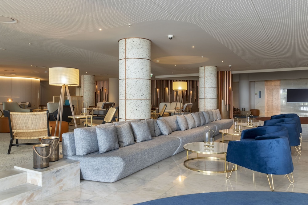 NEXT - Savoy Signature — Restaurant & bars in Funchal, Madeira