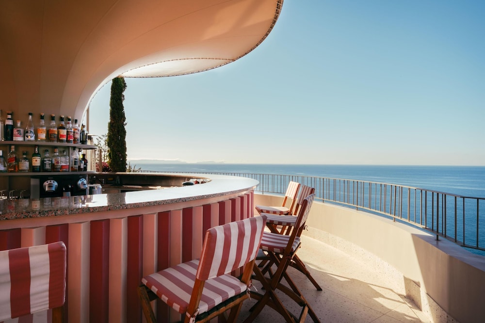 NEXT - Savoy Signature — Restaurant & bars in Funchal, Madeira