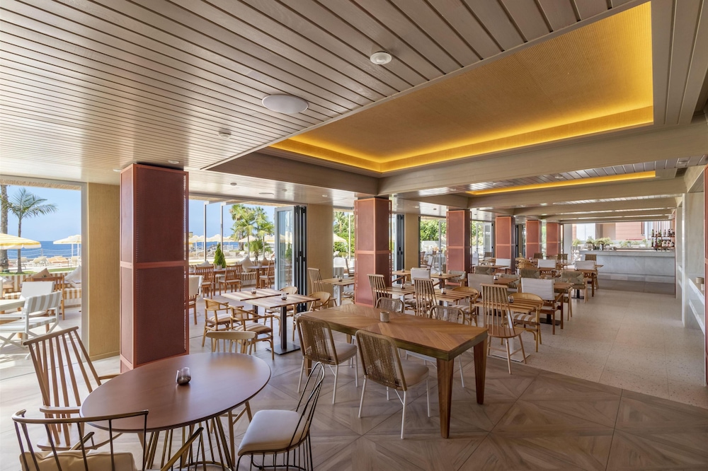 NEXT - Savoy Signature — Restaurant & bars in Funchal, Madeira