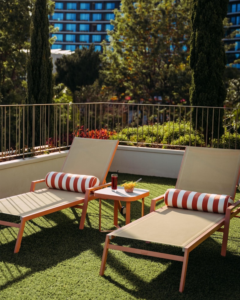NEXT - Savoy Signature — Sports & recreation in Funchal, Madeira