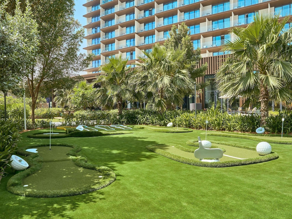 Mövenpick Resort Al Marjan Island — Hotel building in Ras al Khaimah