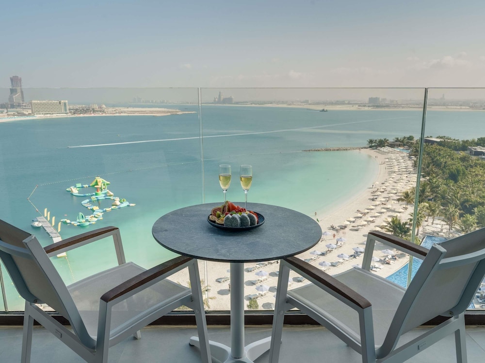 Mövenpick Resort Al Marjan Island — Beach in Ras al Khaimah