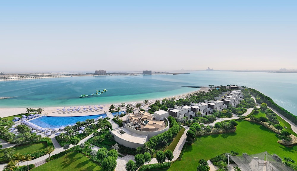 Mövenpick Resort Al Marjan Island — Beach in Ras al Khaimah