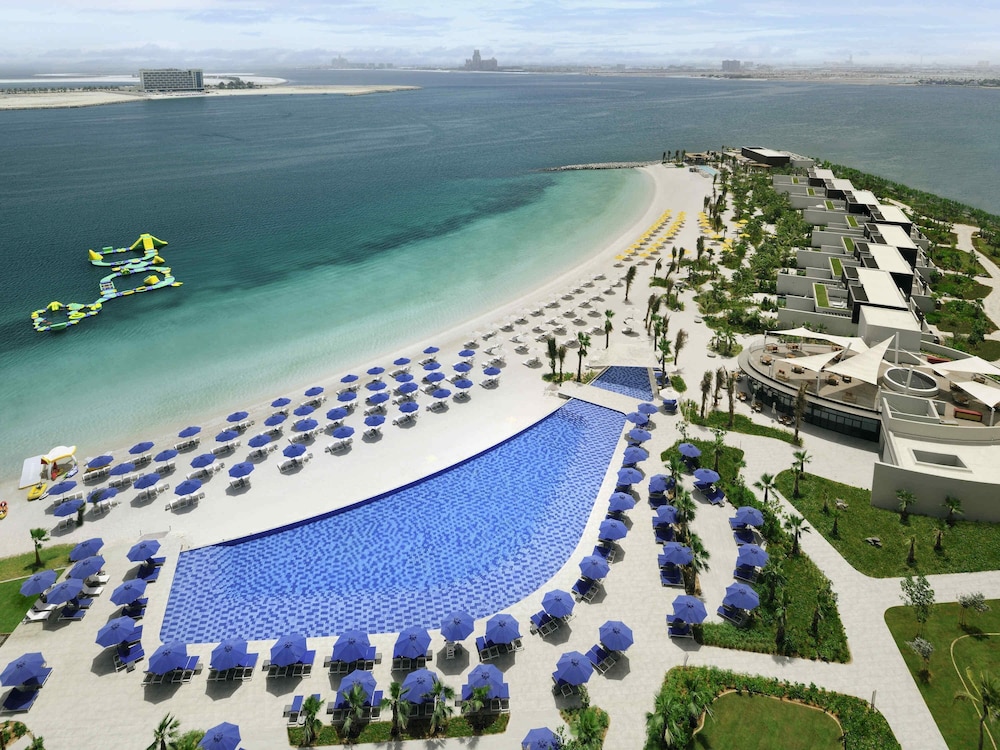 Mövenpick Resort Al Marjan Island — Beach in Ras al Khaimah