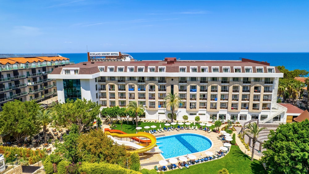 Sunland Resort Beldibi - All inclusive — Main photo in Kemer