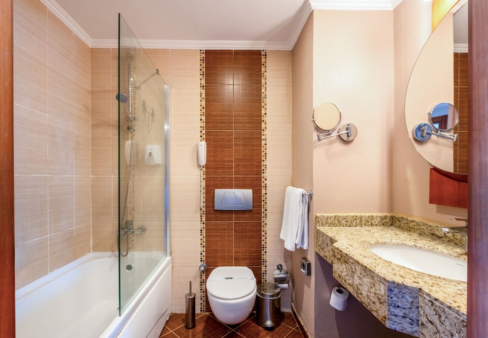 Sunland Resort Beldibi - All inclusive — Hotel rooms in Kemer