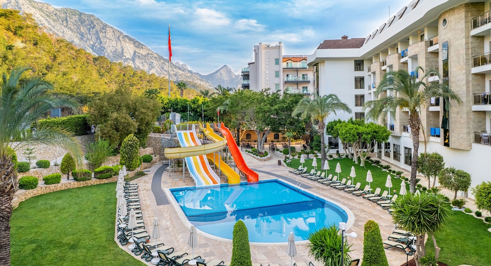 Sunland Resort Beldibi - All inclusive — Swimming pool in Kemer