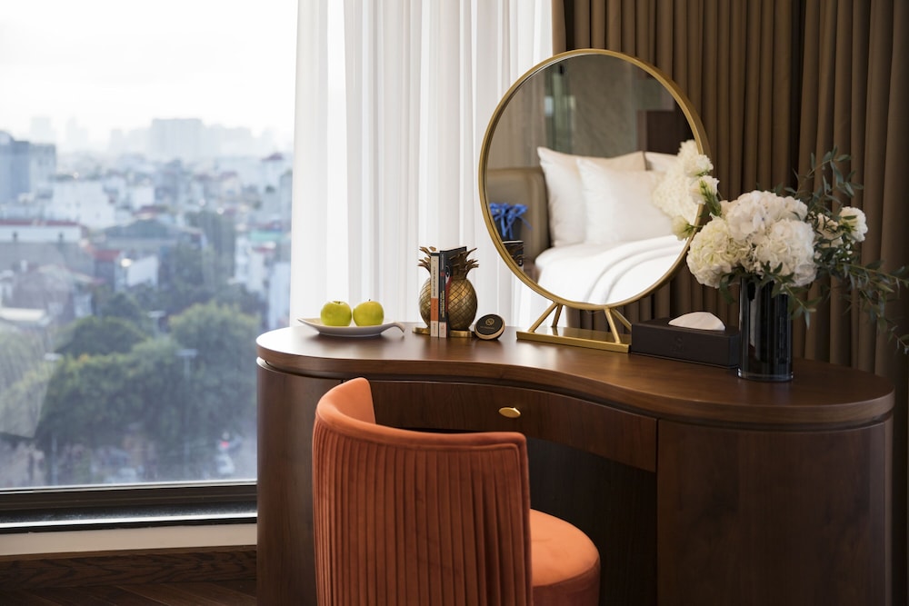 Soleil Boutique Hotel — Hotel rooms in Hanoi