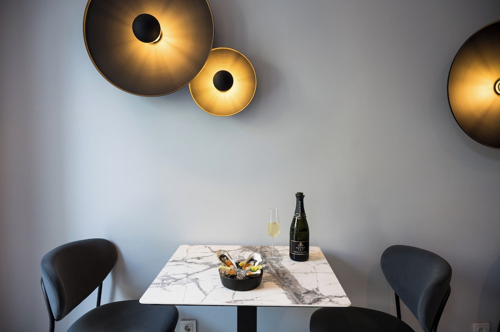 Doma Zagreb — Restaurant & bars in Zagreb, Zagreb (city)