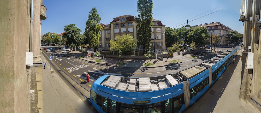 Doma Zagreb — Main photo in Zagreb, Zagreb (city)