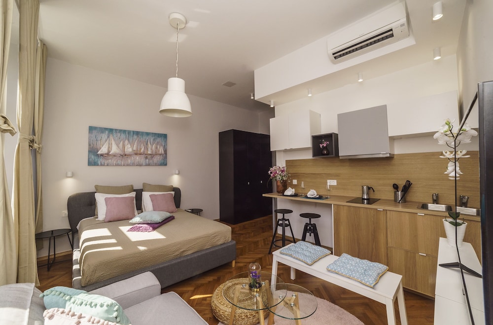 Doma Zagreb — Hotel rooms in Zagreb, Zagreb (city)